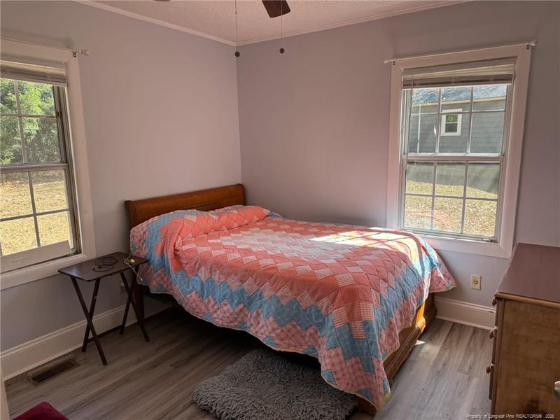 949 Chester Cir, Fayetteville, NC 28303