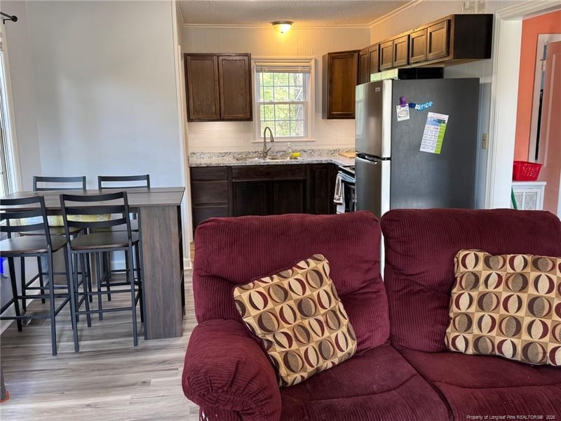 949 Chester Cir, Fayetteville, NC 28303