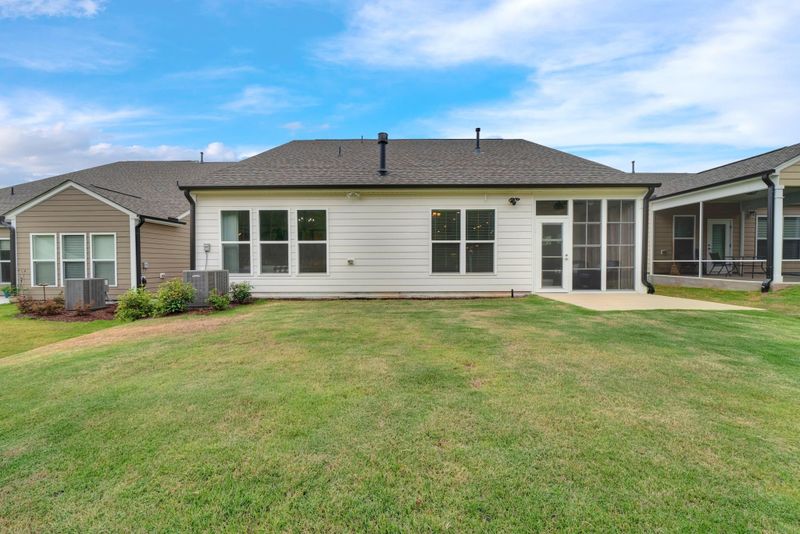 949 Coast Grade St, Wake Forest, NC 27587