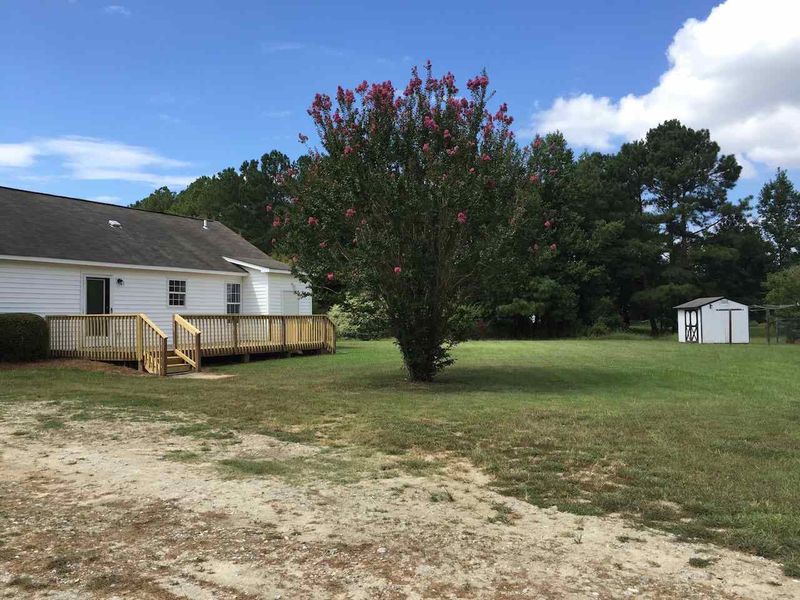 949 Lee Rd, Clayton, NC 27520