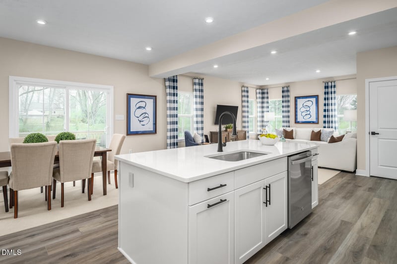 949 Walker Ridge Way, Willow Springs, NC 27592