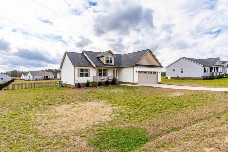 95 Aviemore Ln, Zebulon, NC 27597