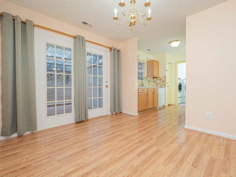 95 Bethany Ln, Youngsville, NC 27596