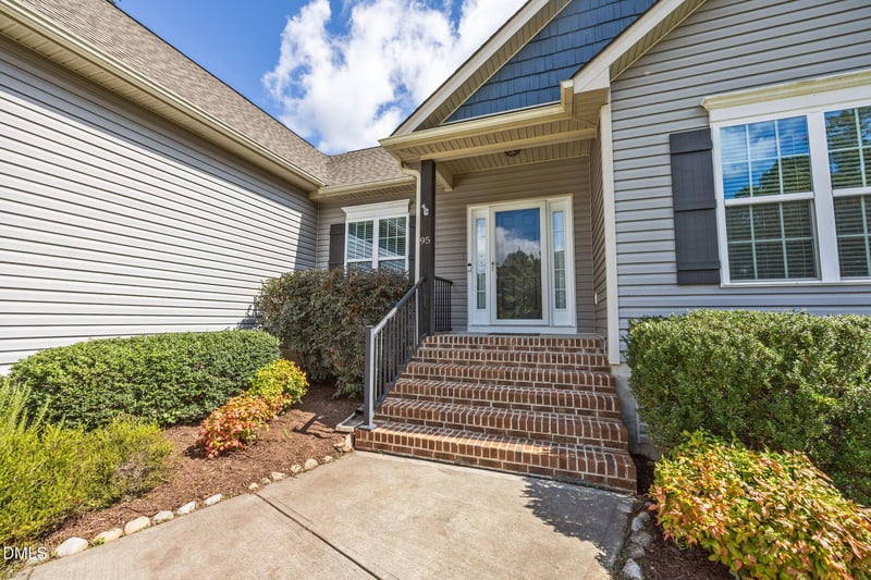 95 Cullen Ct, Franklinton, NC 27525