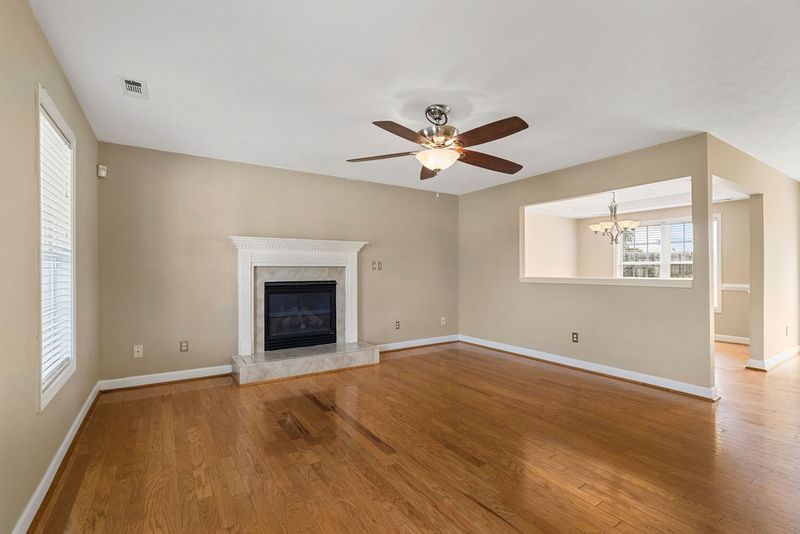 95 E Dover Ct, Sanford, NC 27332
