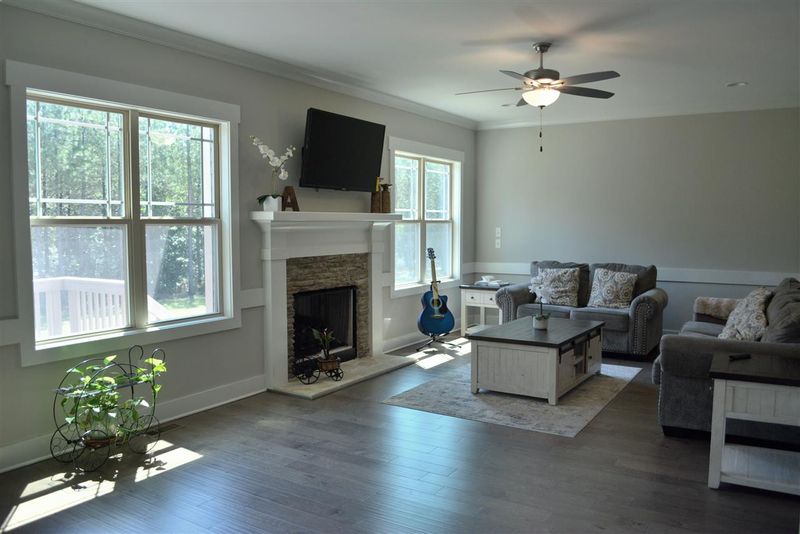 95 Edwin Ln, Smithfield, NC 27577