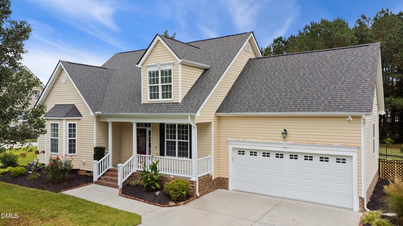 95 Glen Oaks Dr, Youngsville, NC 27596