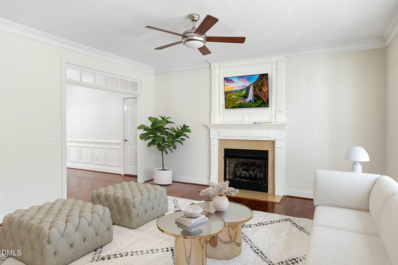 95 Glen Oaks Dr, Youngsville, NC 27596