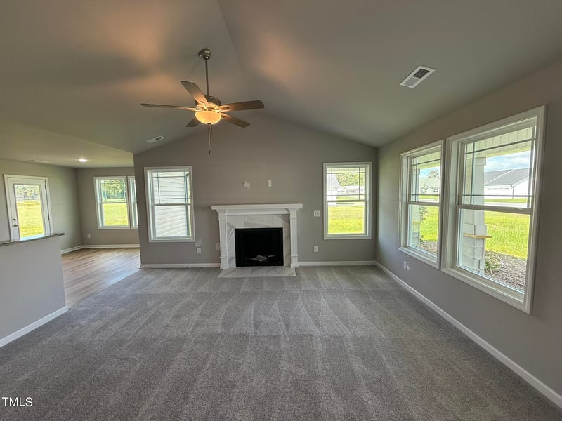 95 Grace Ridge Ct, Benson, NC 27504
