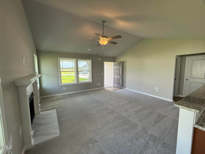 95 Grace Ridge Ct, Benson, NC 27504