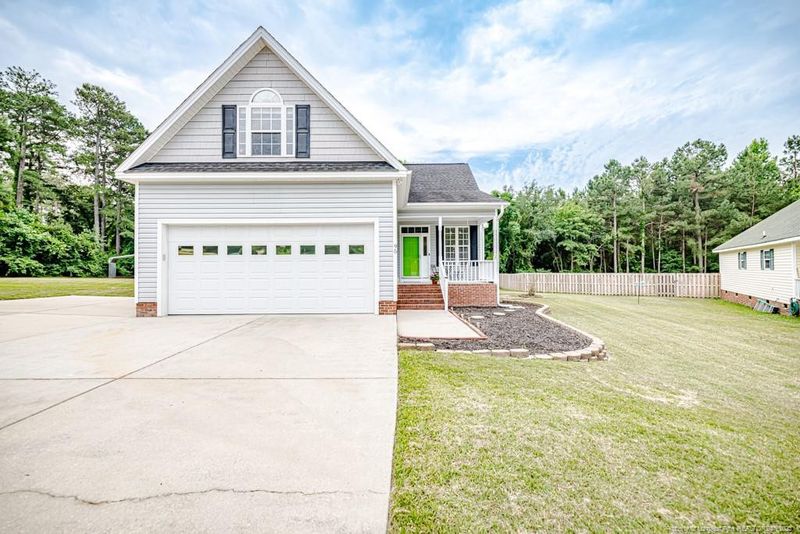 95 Lees Place Dr, Lillington, NC 27546