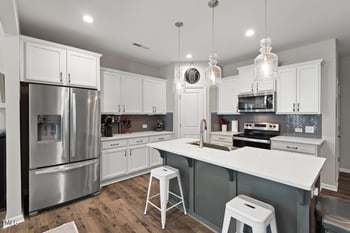95 Little Leaf Ln, Clayton, NC 27527