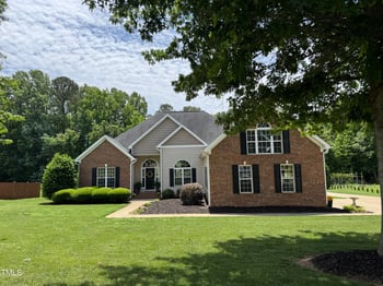 95 Live Oak Dr, Louisburg, NC 27549