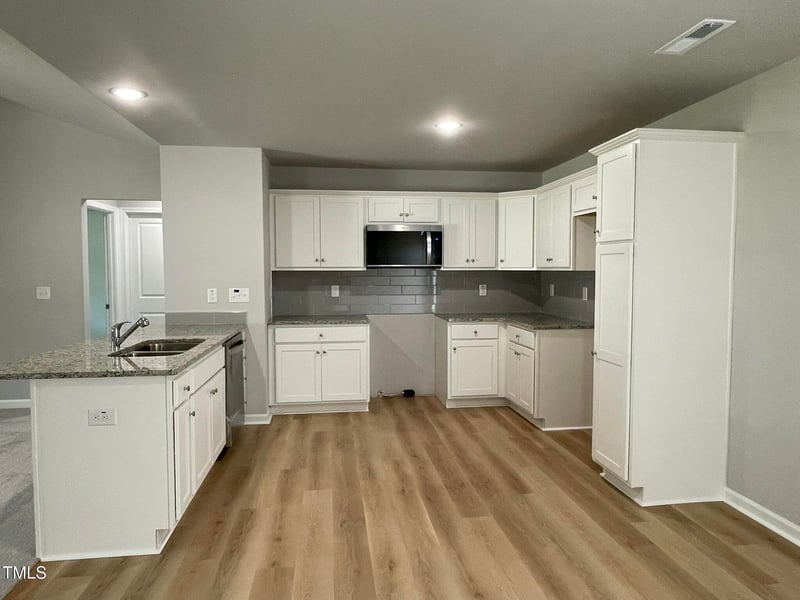 95 Magnolia Run Way, Benson, NC 27504