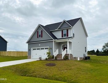 95 Mapledale Ct, Benson, NC 27504
