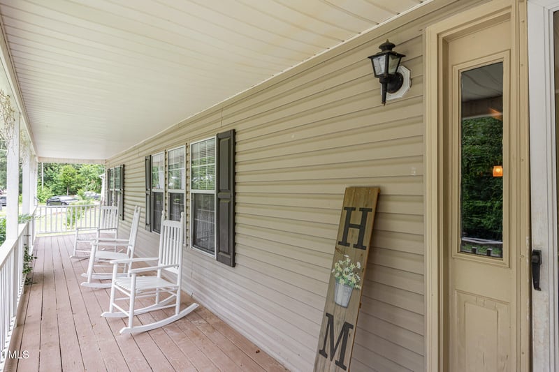 95 Roberts St, Pittsboro, NC 27312