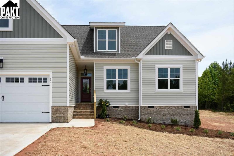 95 Sorrel Dr, Franklinton, NC 27525