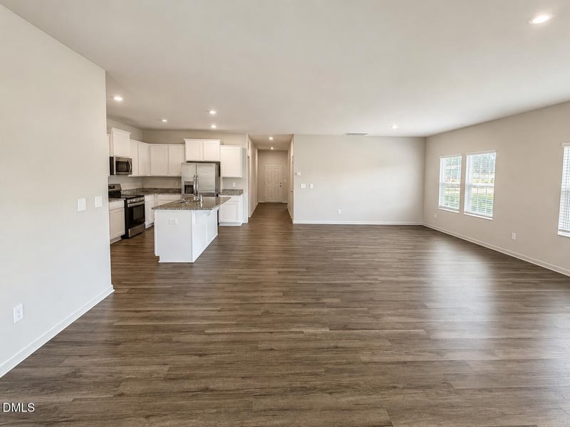 95 Suhani Ln, Clayton, NC 27520