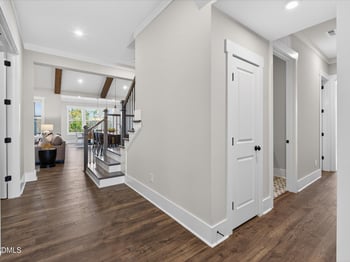 95 Turning Leaf Ct, Fuquay Varina, NC 27526