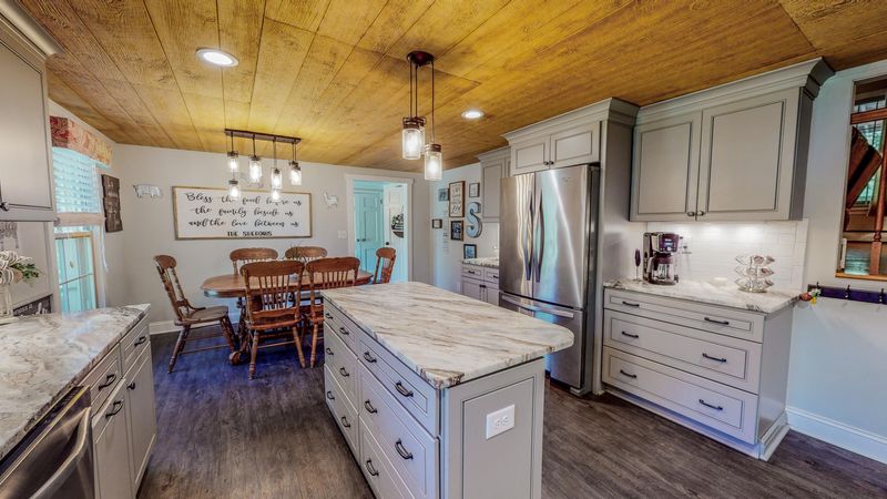 95 Westover Dr, Roxboro, NC 27573