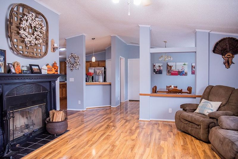 95 Willow Lake Rd, Roxboro, NC 27574