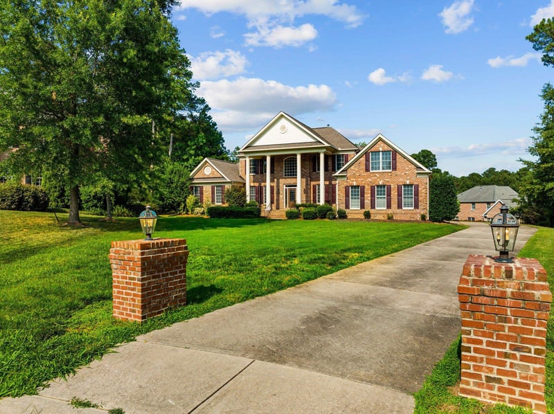 9501 Bluemont Ct, Raleigh, NC 27617