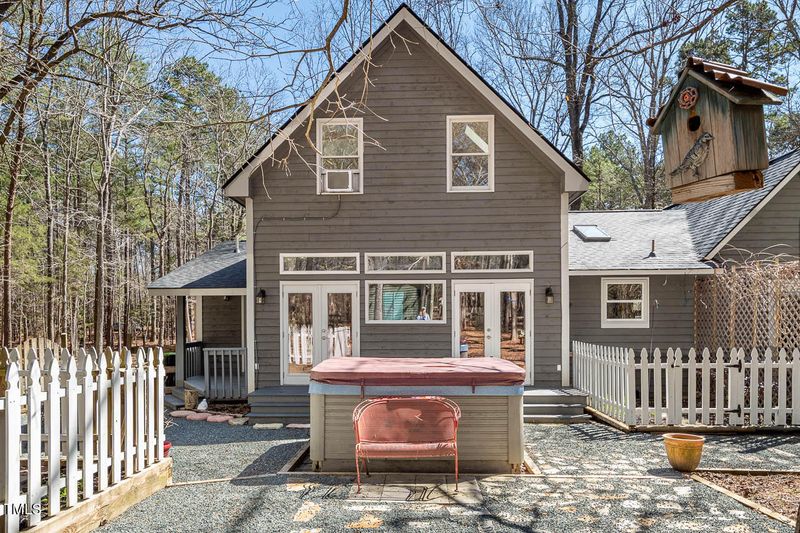 9501 Coachway, Chapel Hill, NC 27516