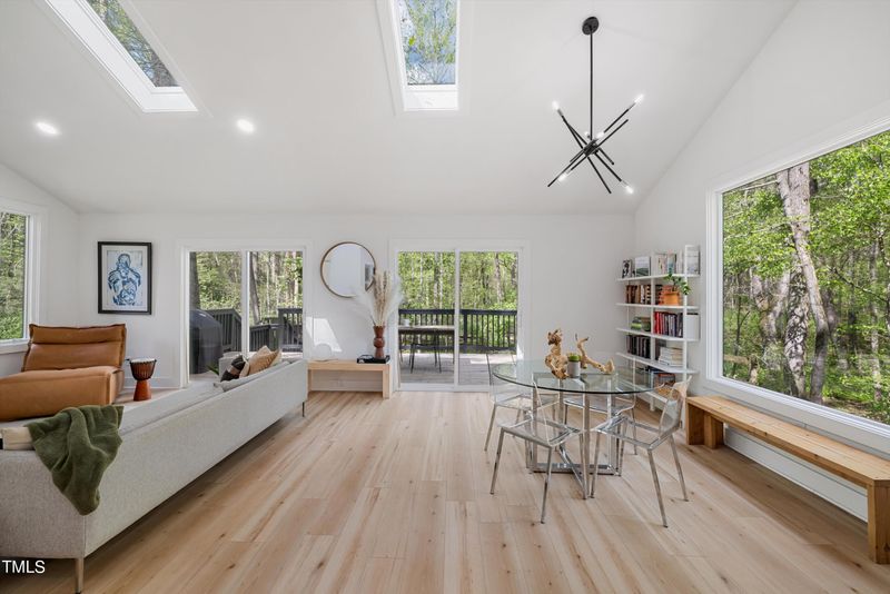 9501 Greenfield Rd, Chapel Hill, NC 27516