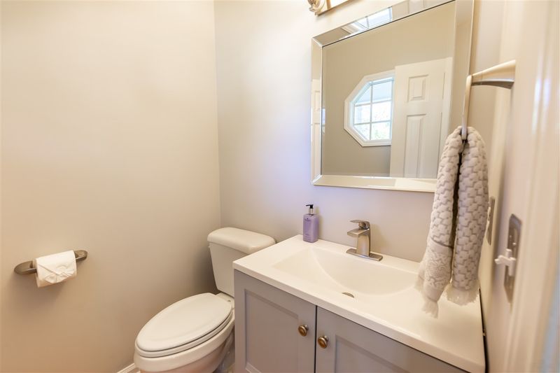 9504 Bells Valley Dr, Raleigh, NC 27617