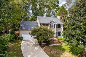 9505 Crestland Woods Dr, Raleigh, NC 27615