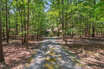 9507 Coachway , Chapel Hill, NC 27516