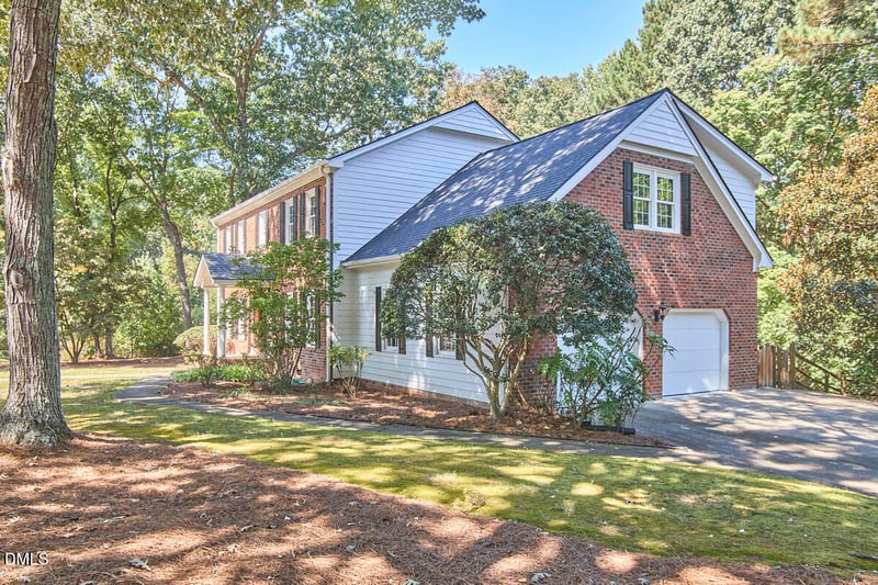 9509 Greenfield Dr, Raleigh, NC 27615