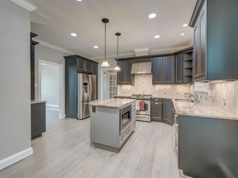 9509 Kirkhill Dr, Raleigh, NC 27615