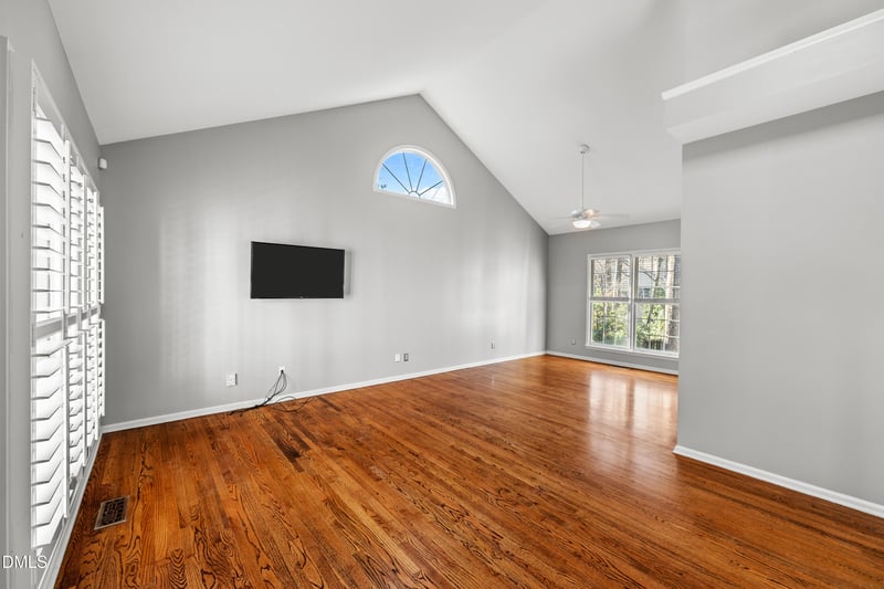 9509 Leslieshire Dr, Raleigh, NC 27615