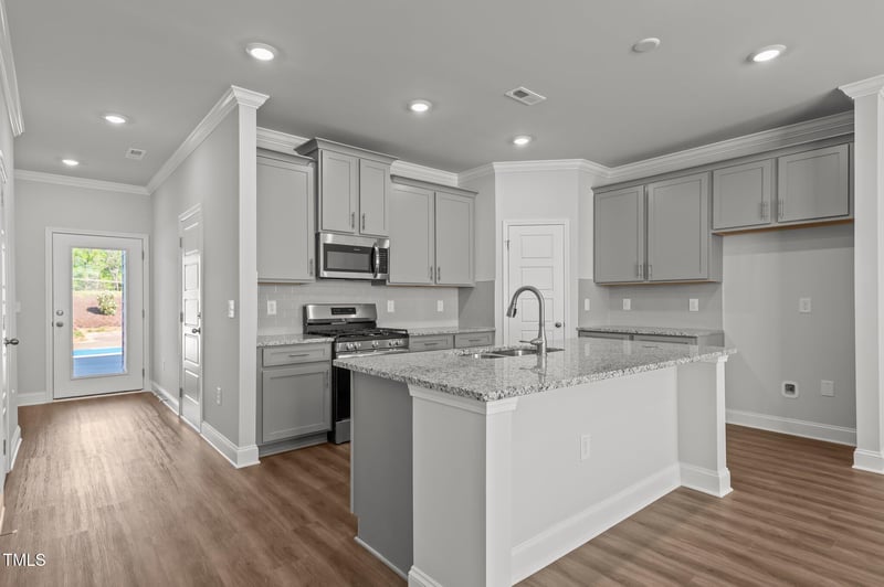 951 Alma Railway Dr #561, Wake Forest, NC 27587
