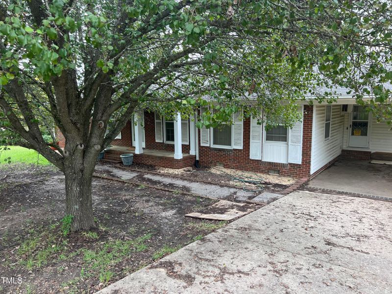 951 Bethlehem Rd, Knightdale, NC 27545