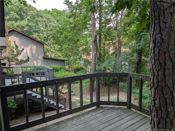 951 Creek Side Rn, Fayetteville, NC 28303