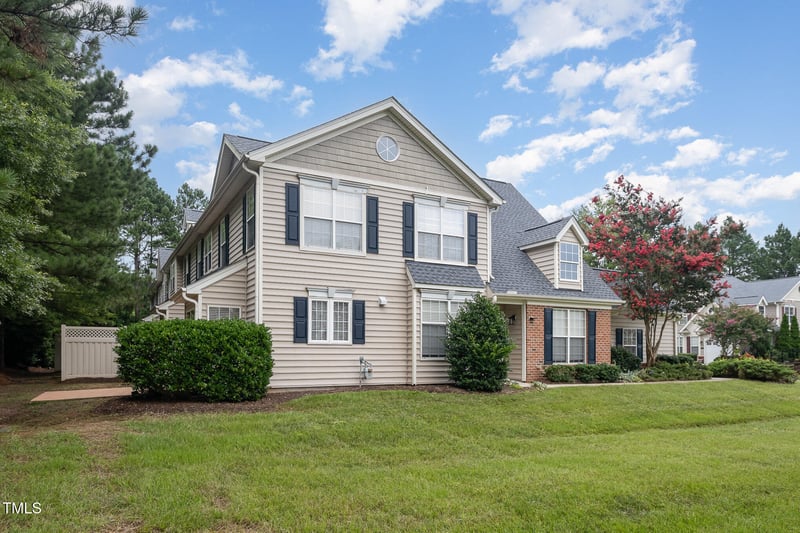 9510 Dellbrook Ct, Raleigh, NC 27617