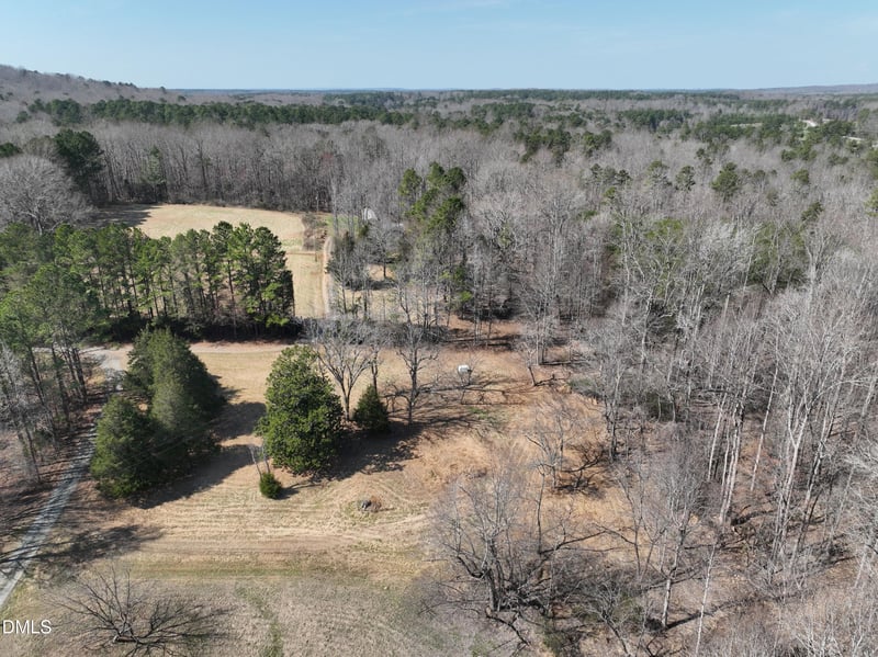 9510 Gates Ln, Chapel Hill, NC 27516