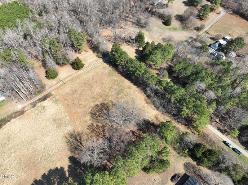 9510 Gates Ln, Chapel Hill, NC 27516