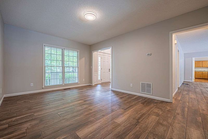 9513 Miranda Dr, Raleigh, NC 27617