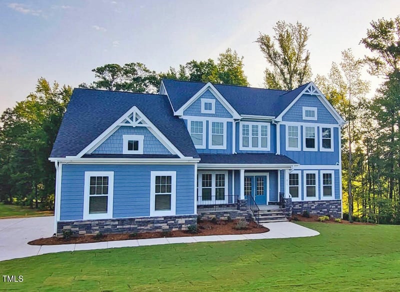 9517 Wood River Dr, Zebulon, NC 27597