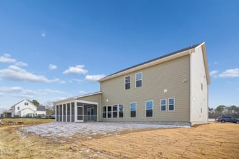 9517 Wood River Dr, Zebulon, NC 27597