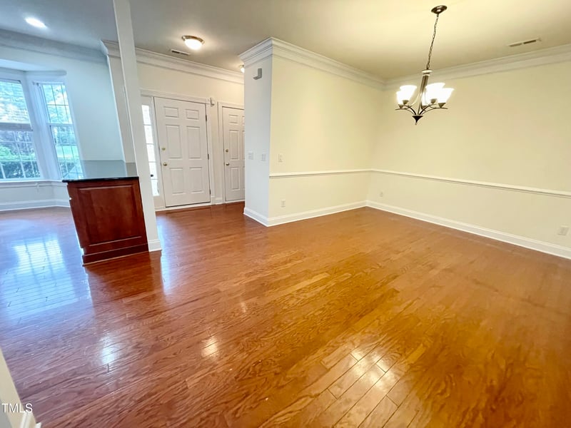 9519 Dellbrook Ct, Raleigh, NC 27617