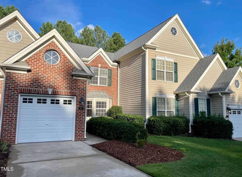 9519 Dellbrook Ct, Raleigh, NC 27617