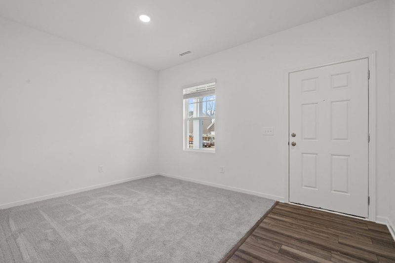 952 Berkeley Glen Rd, Zebulon, NC 27597