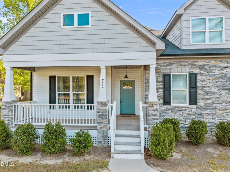 952 Brantleytown Rd, Zebulon, NC 27597