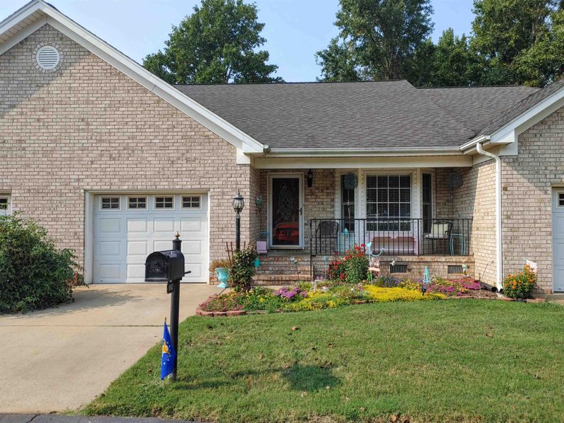 952 S Fifth St #U6, Mebane, NC 27302