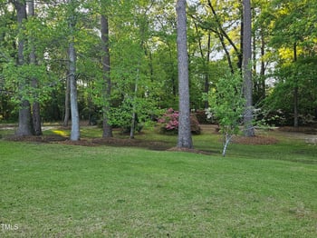 952 Glover Rd, Dunn, NC 28334
