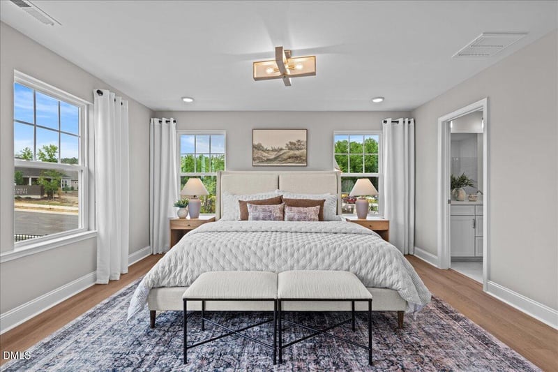 952 Kensley Grove Ln, Fuquay Varina, NC 27526